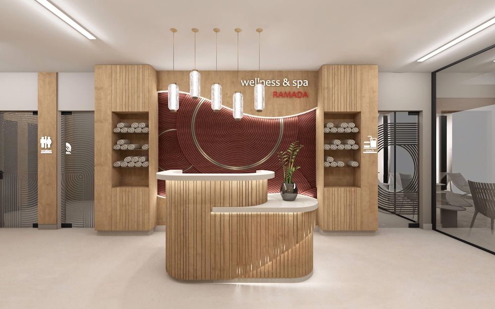 Ramada by Wyndham Zalau 10/57