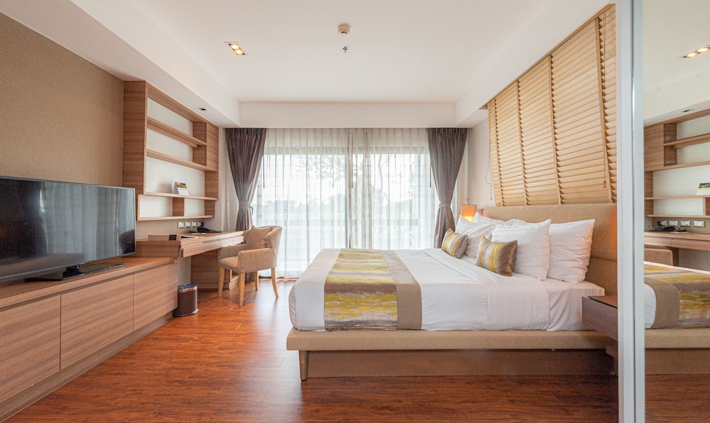 Garden, Executive, Suite, 2 King Beds
