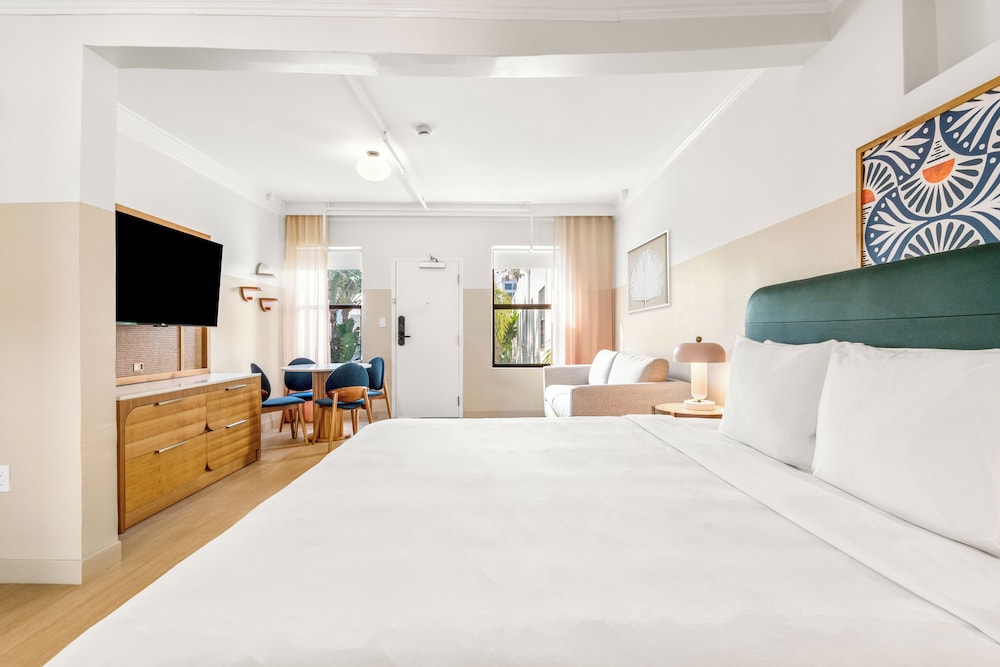 2 BEDROOMS, VILLA