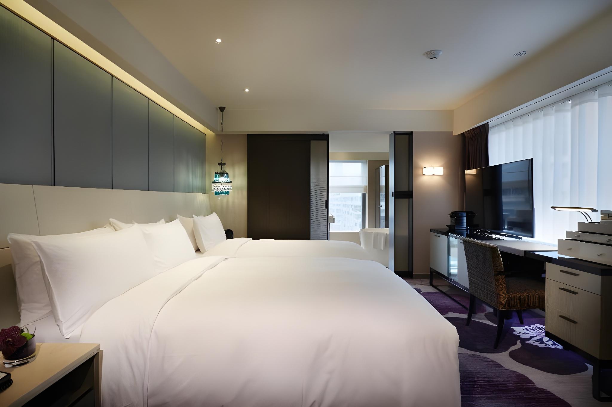 Happiness, Triple, Single Bed