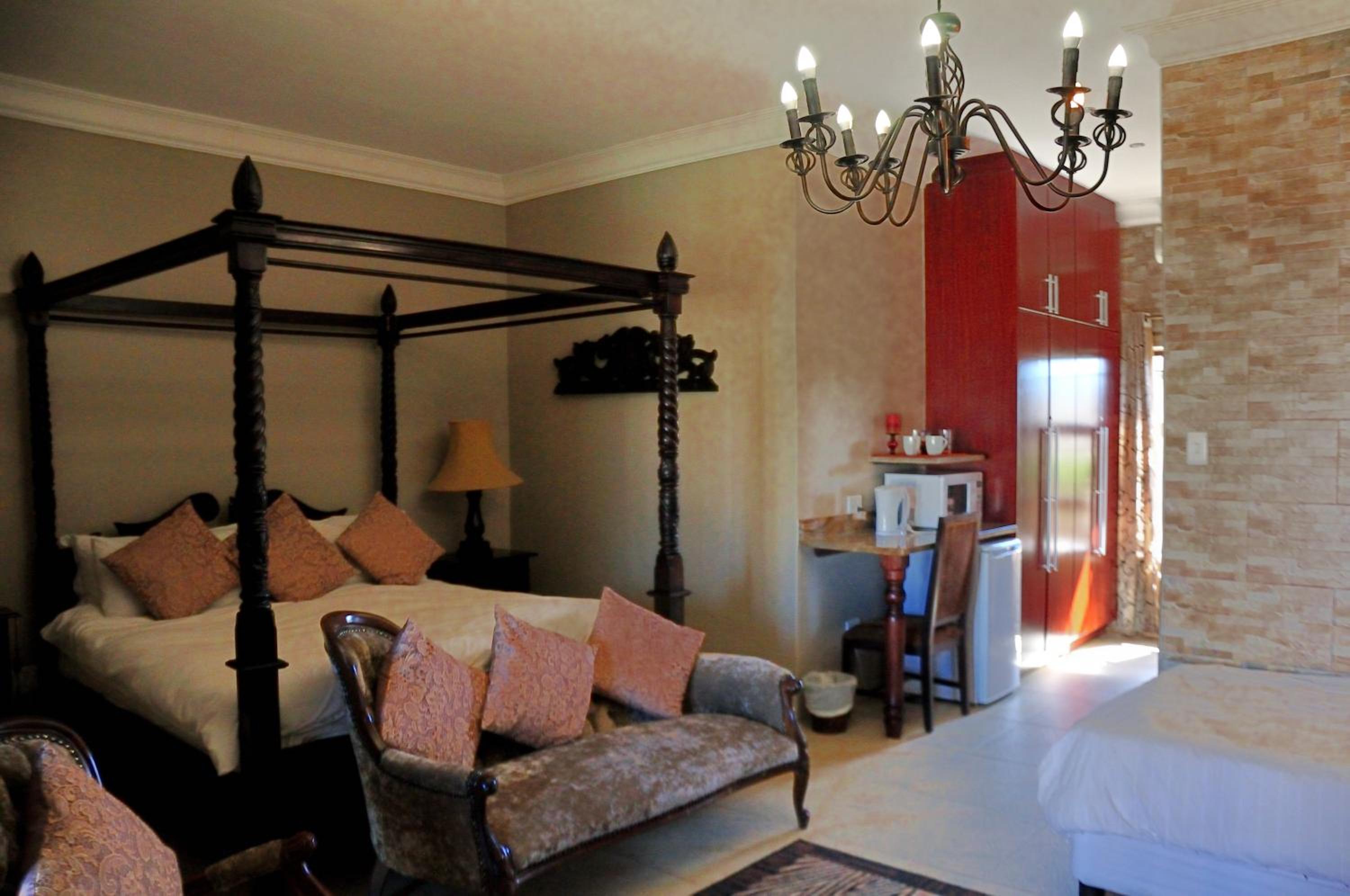 Mi Casa Guesthouse 8/23