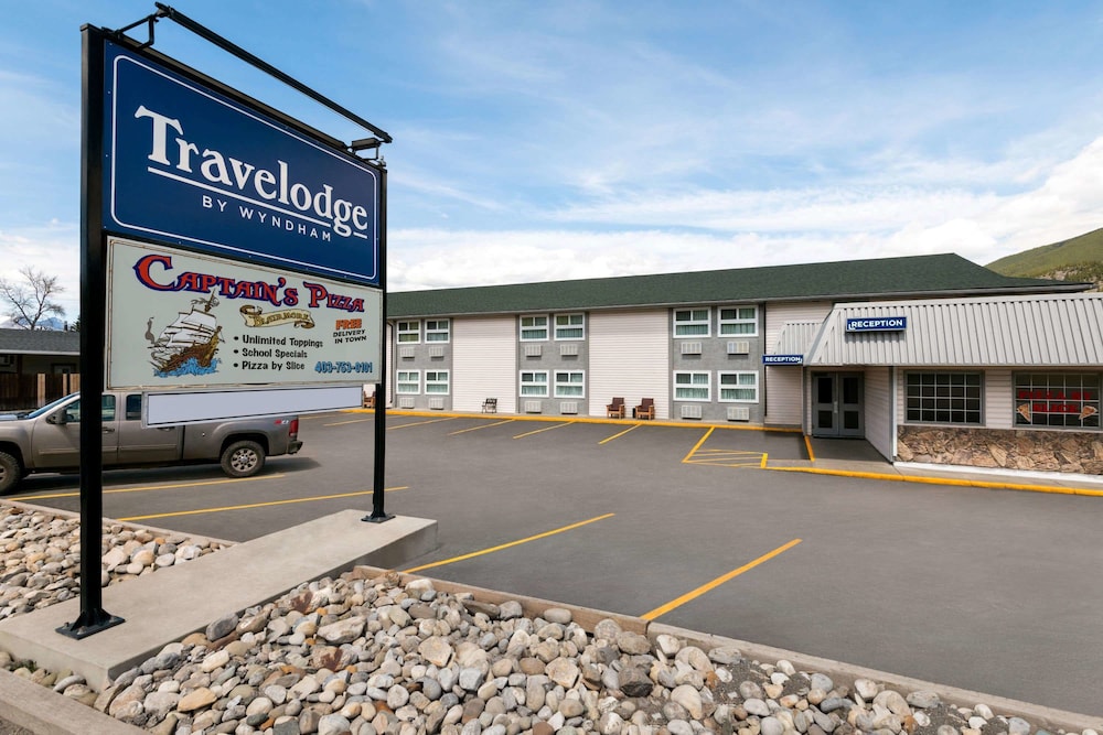 Travelodge By Wyndham Blairmore 5/24