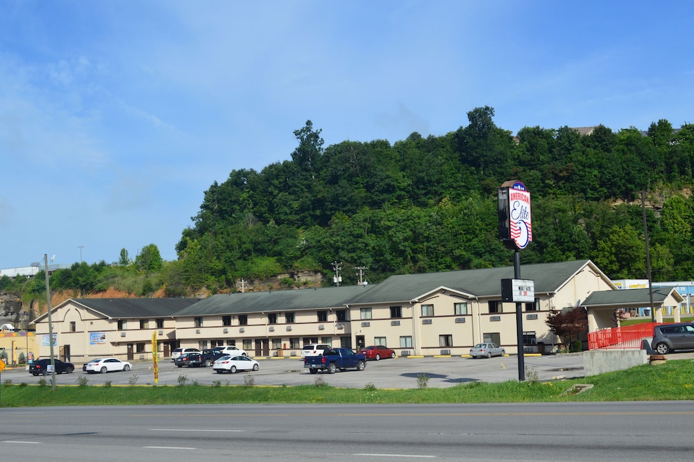 American Elite Inn 63/66