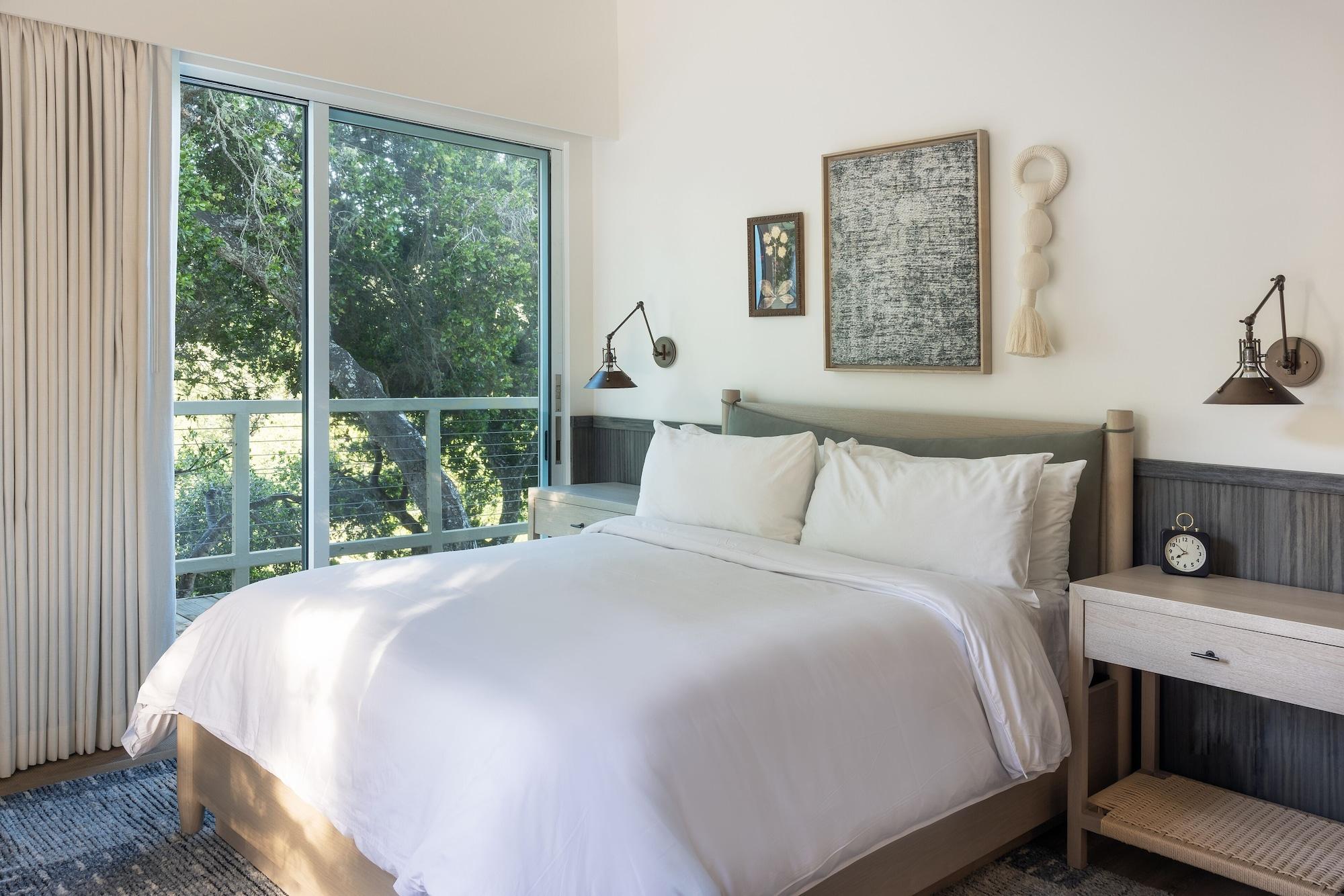 Oak, 2 Bedrooms, Suite