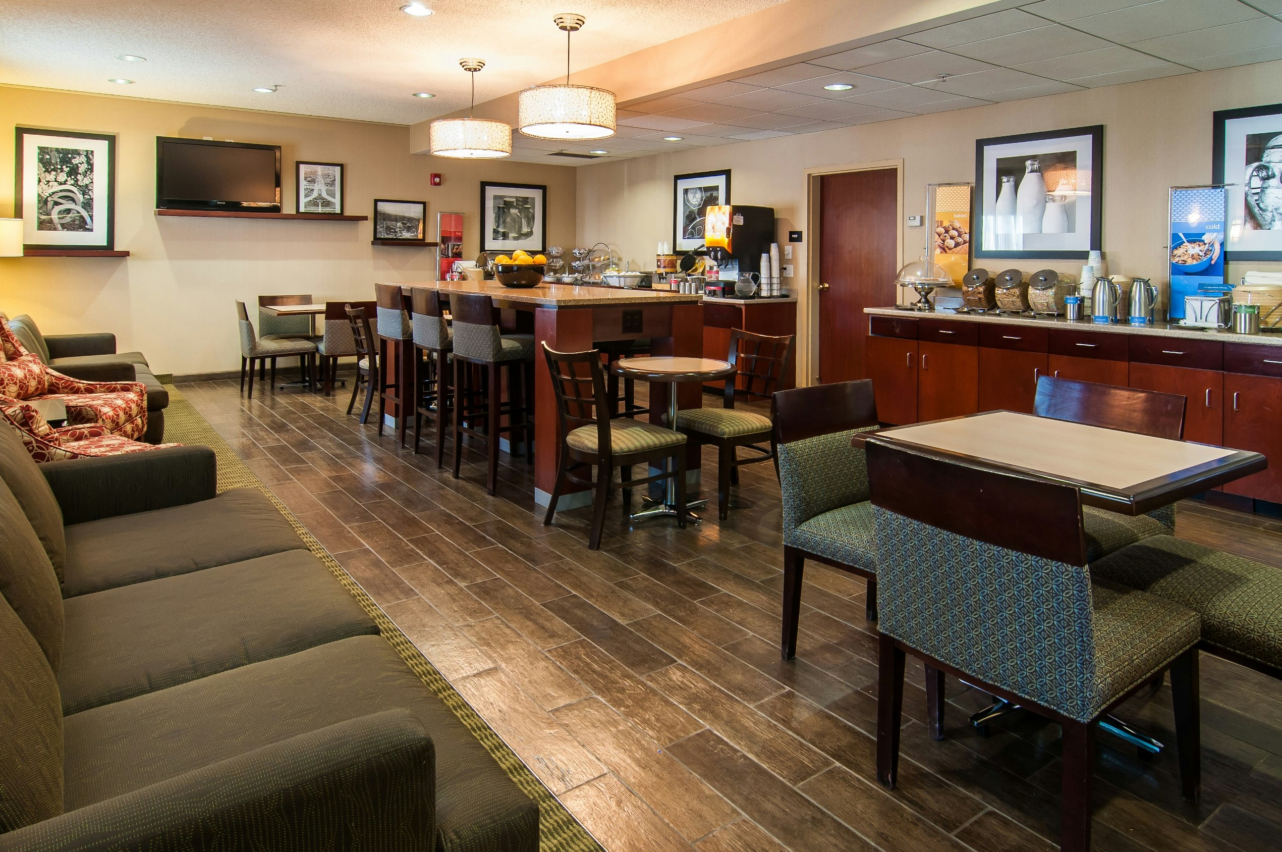 Hampton Inn Boise Airport 38/55