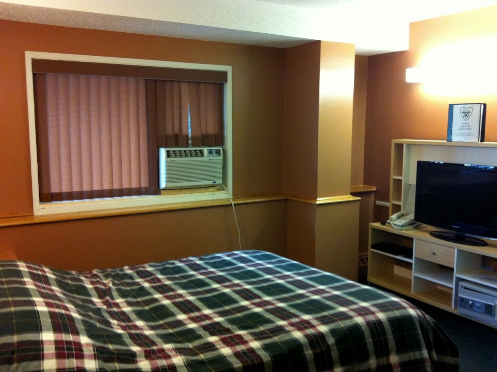 The Griz Inn 7/69