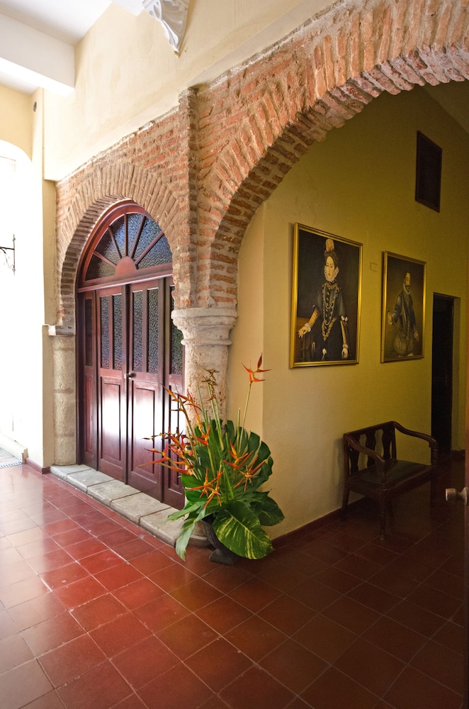 Boutique Hotel Palacio 4/72