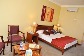 Gold Crest Hotel 18/71