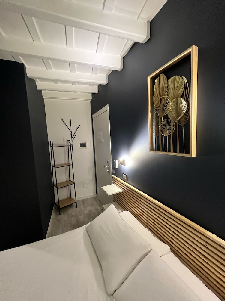 Irooms Spanish Steps Roma 28/58