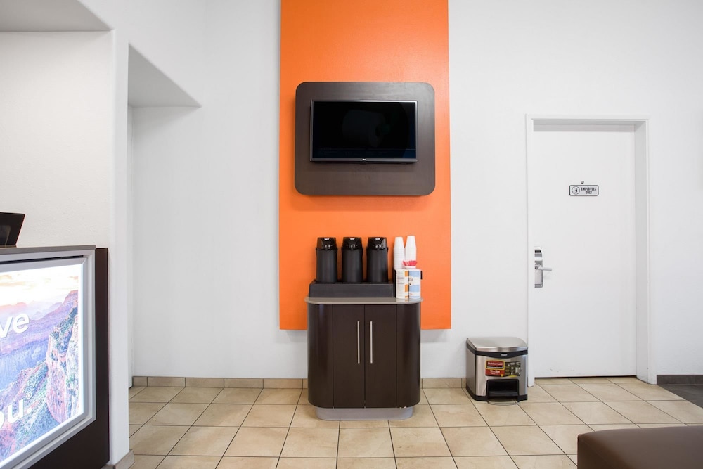 Motel6 Kingman, AZ - Route 66 West 35/43