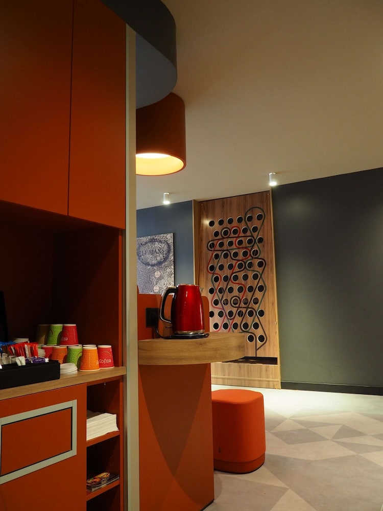 ibis Styles Le Mans Centre Gare 11/73
