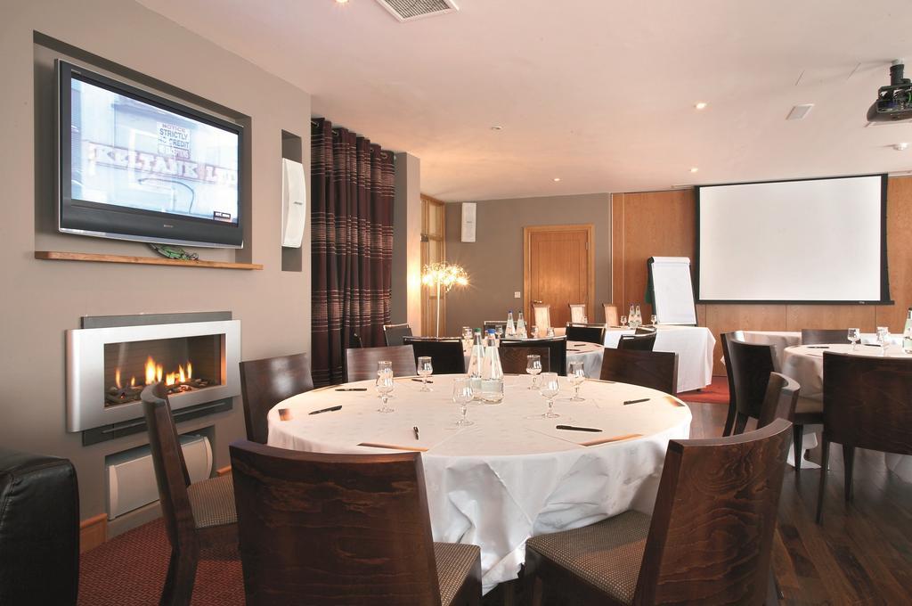 Wineport Lodge 22/26