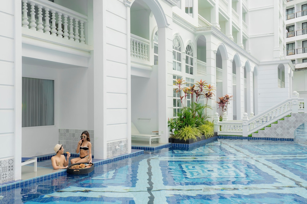 Movenpick Myth Hotel Patong 38/65