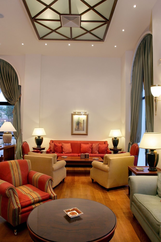 Volos Palace 30/66