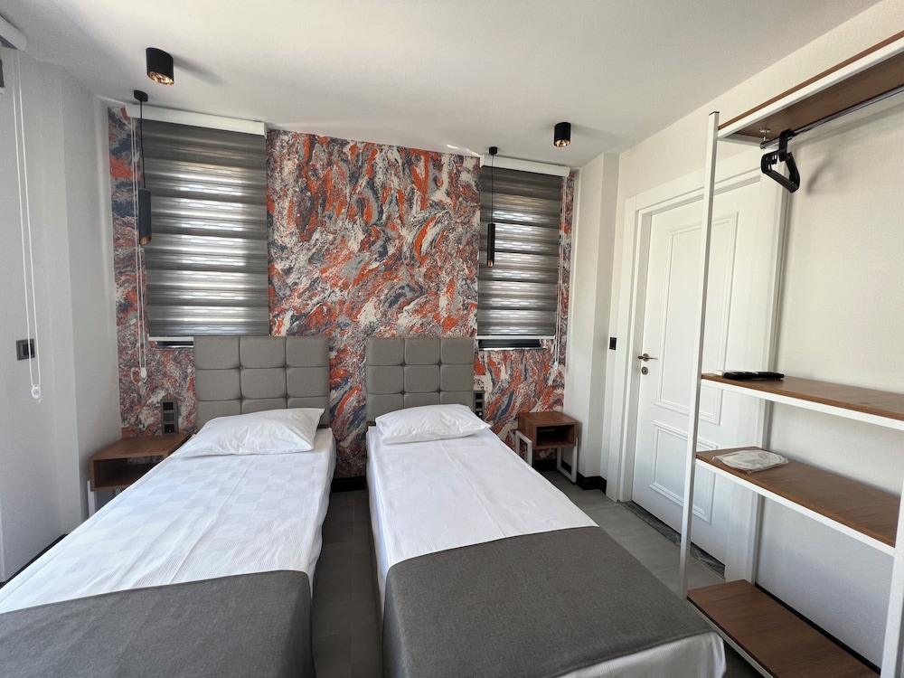 Euronova Hotel Residence 18/50
