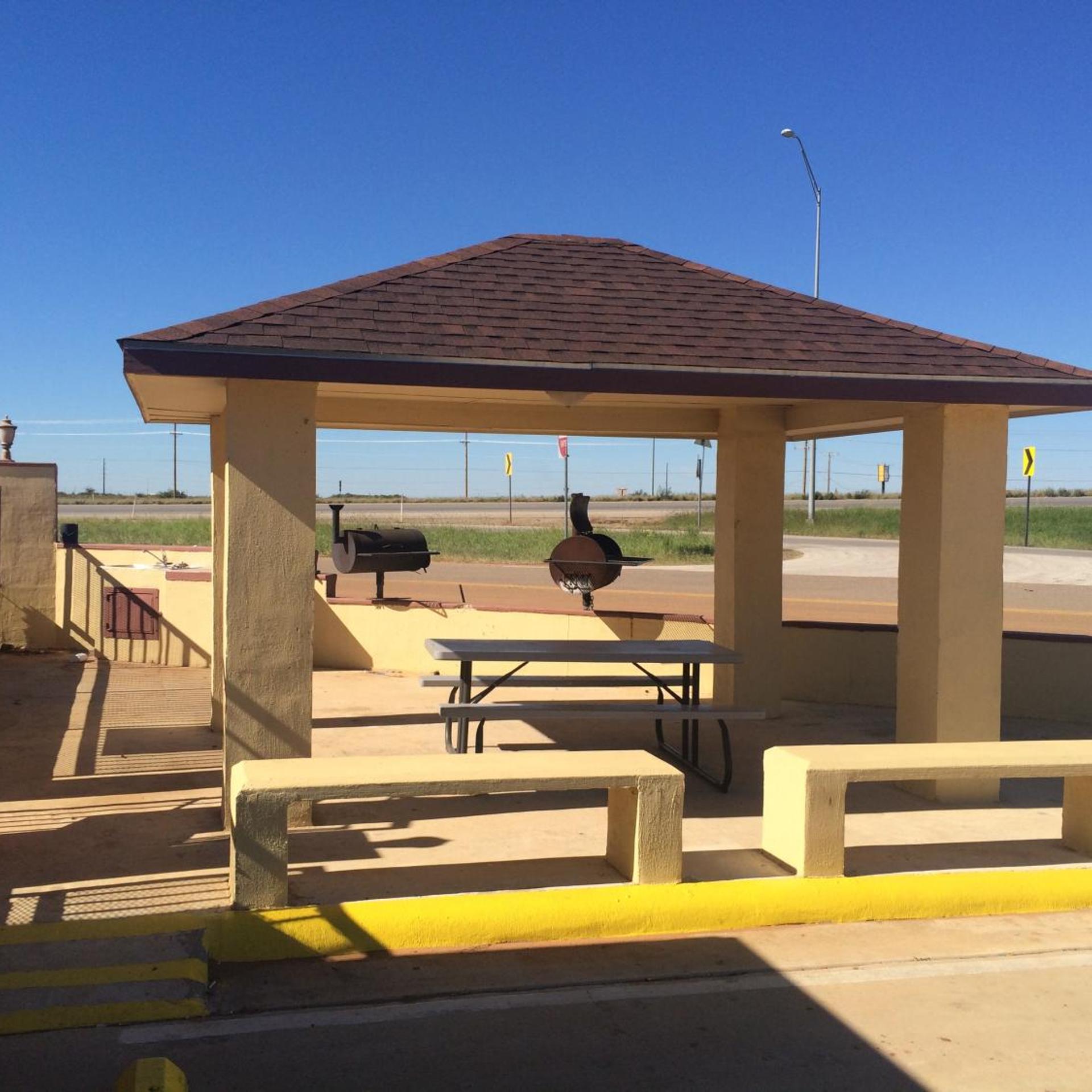 Cotulla Executive Inn 37/40