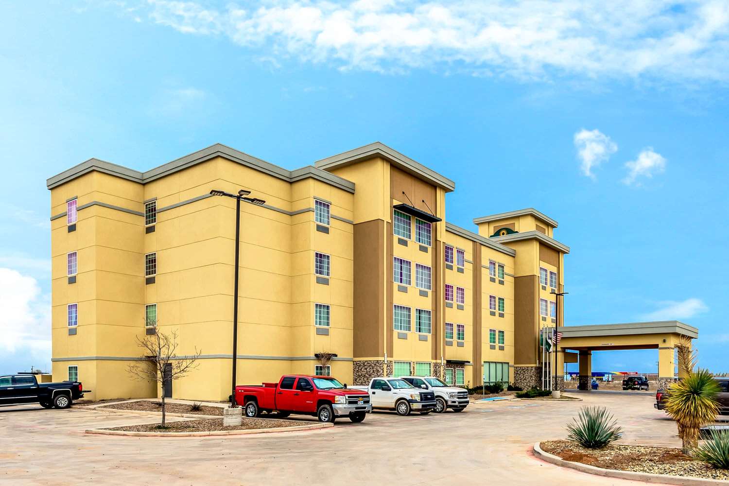 Quality Inn & Suites Colorado City, TX 24/28