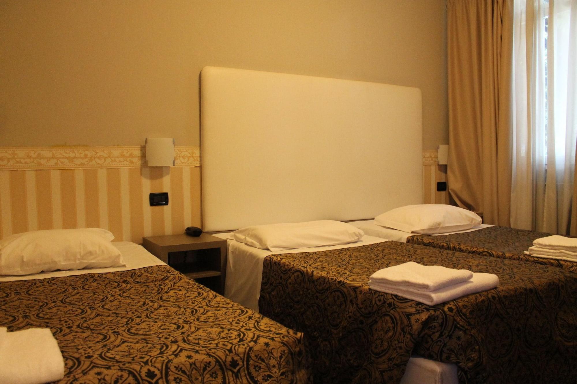 Laguna Residence Hotel 45/52