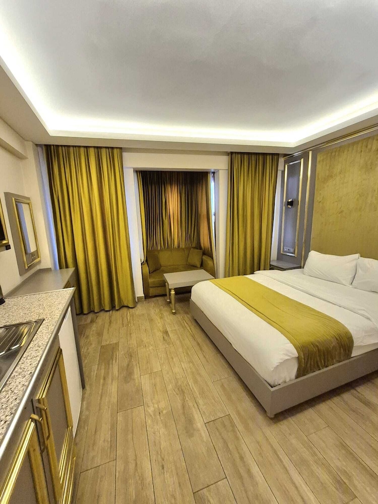 Taksim La Marino Hotel 24/50
