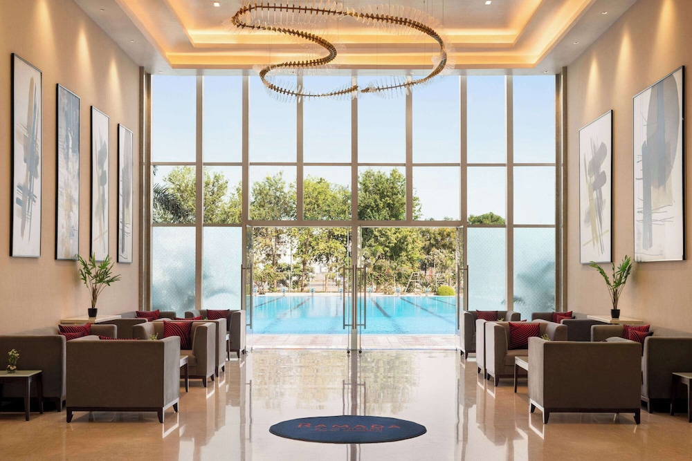 Ramada by Wyndham Ahmedabad Narendra Modi Stadium Motera 33/49