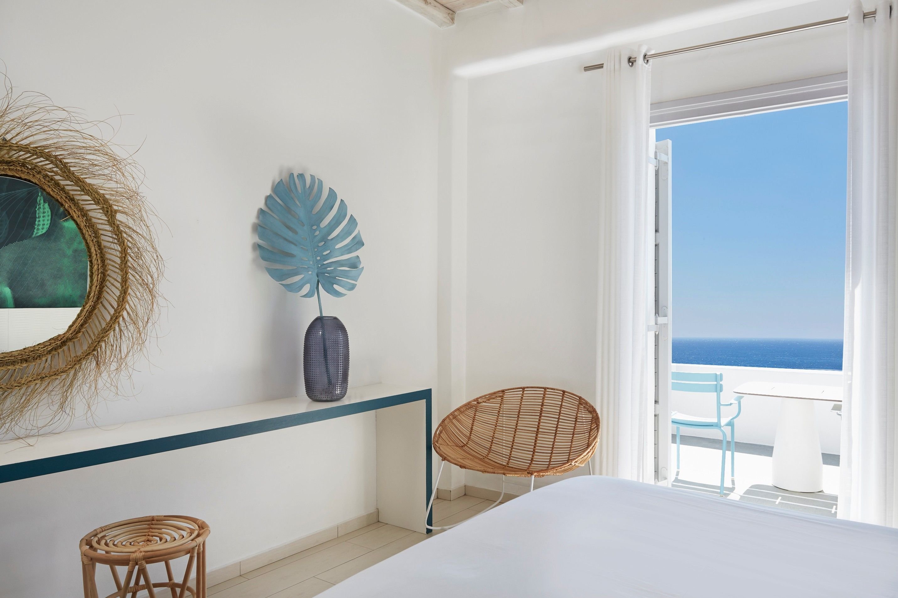 PREMIUM, SEA VIEW
