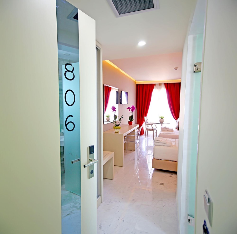 Hotel Palace Vlore 25/48