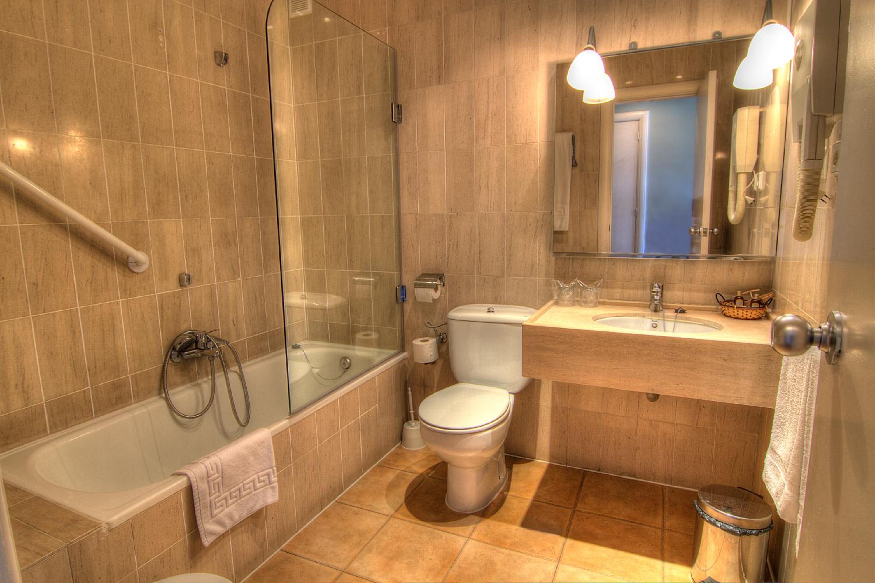 Hotel Azar 57/59