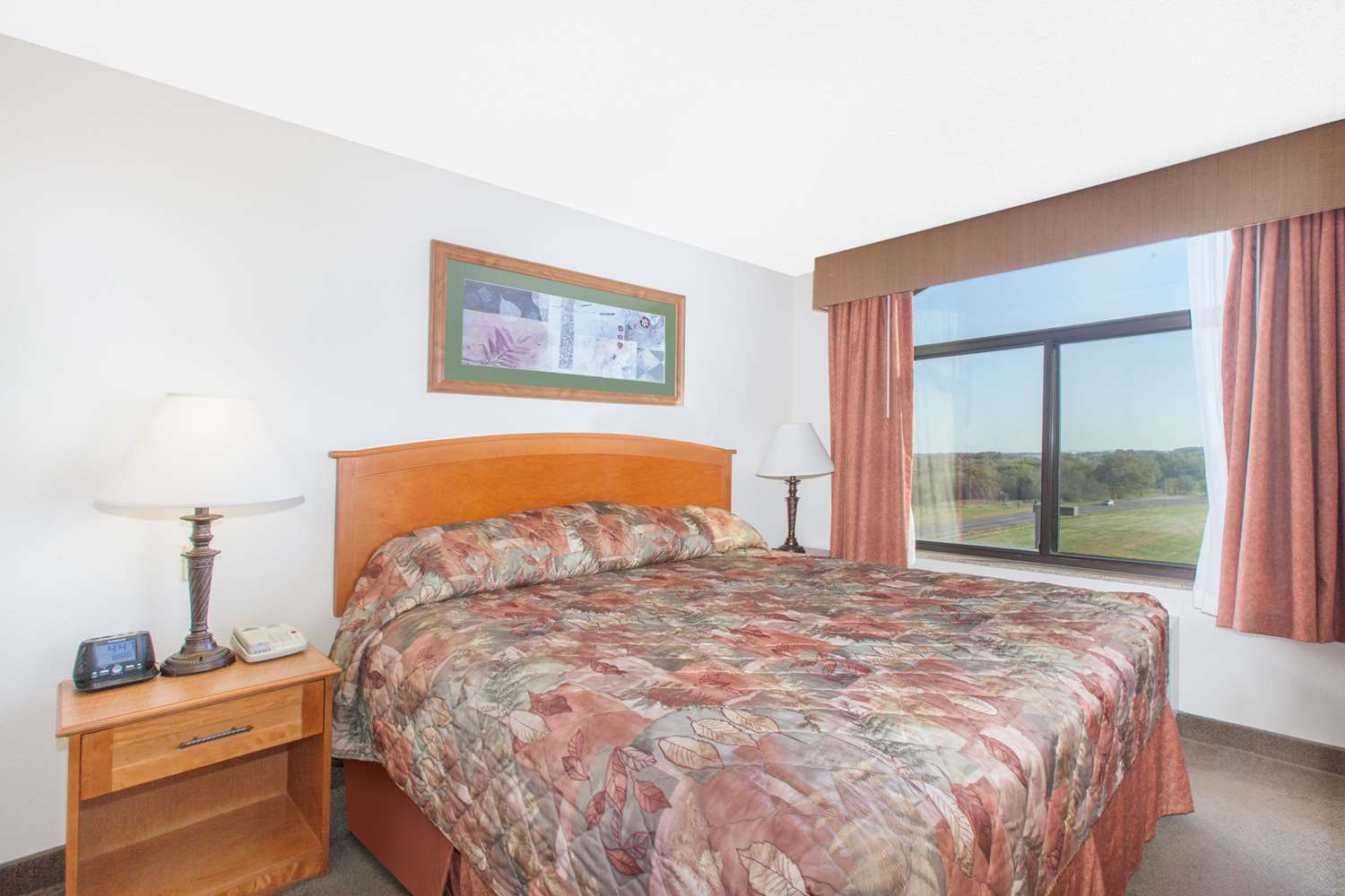Wingate By Wyndham Bentonville Airport 12/42