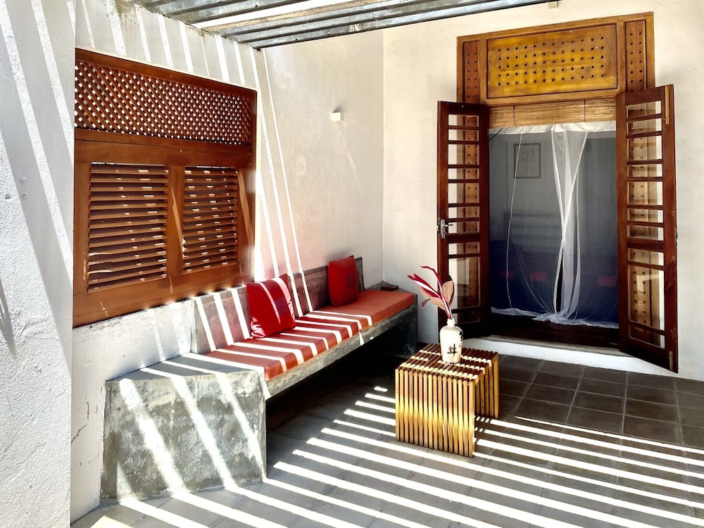 Isana Beach House 19/50