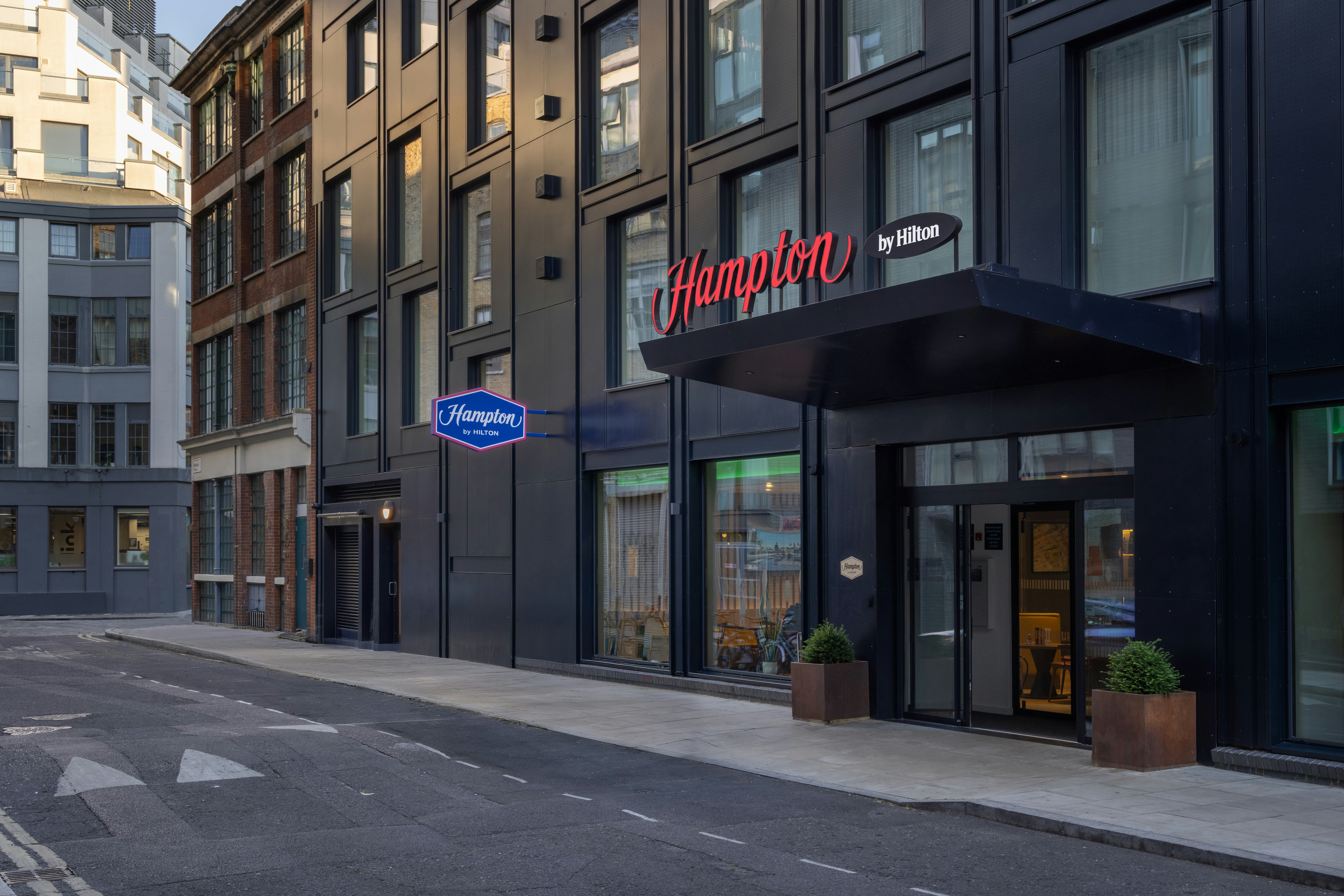 Hampton by Hilton London Old Street 34/36