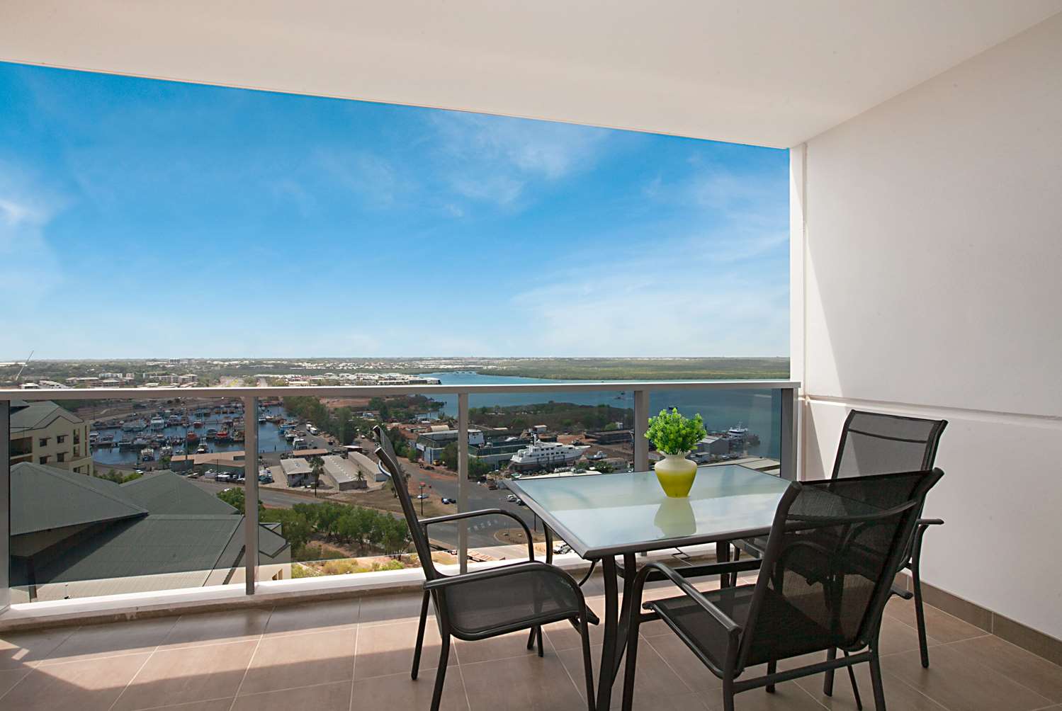 Ramada Suites by Wyndham Zen Quarter Darwin 44/45