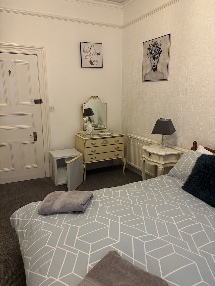 Esklet Guest House 19/32