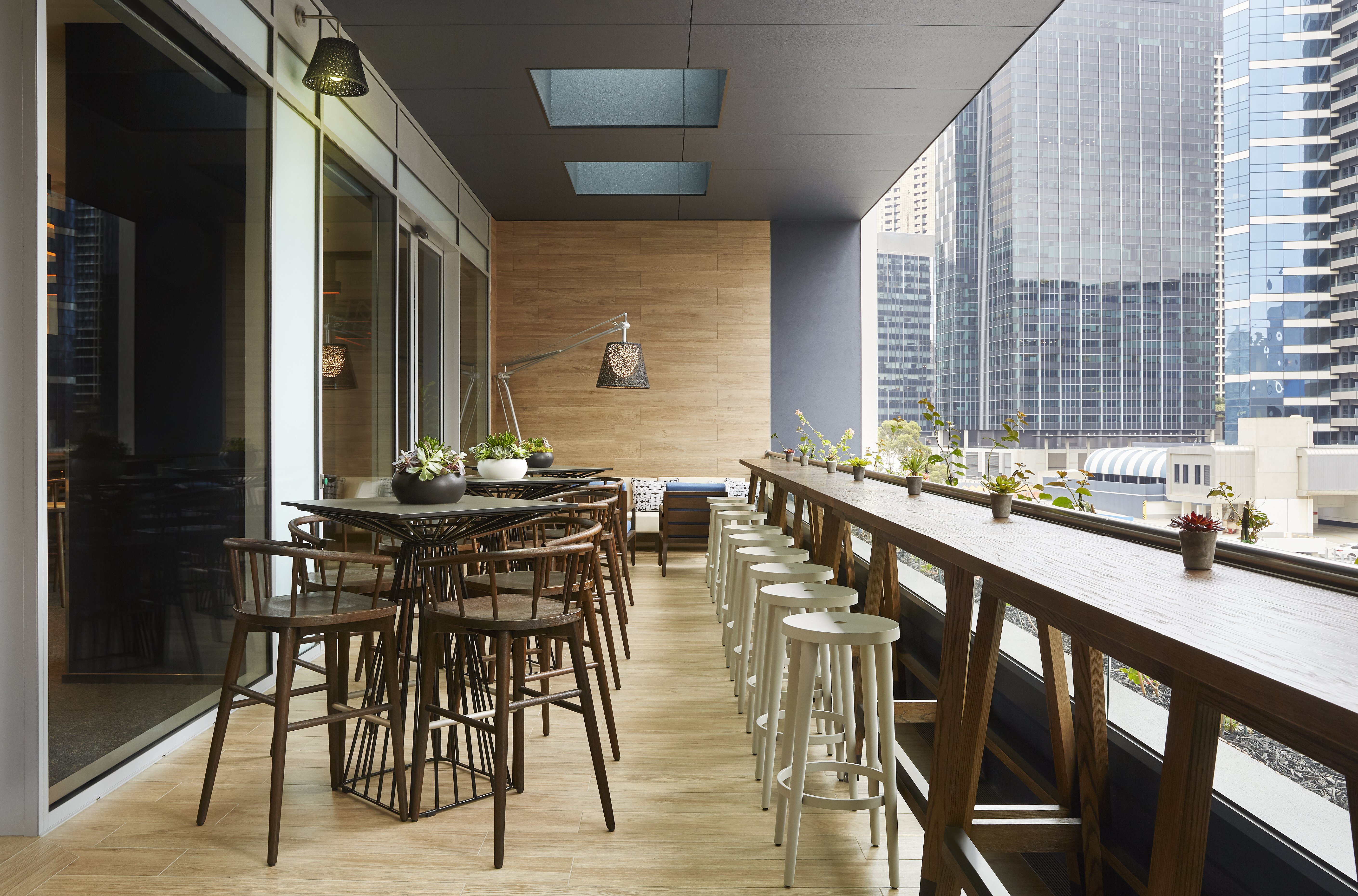 Holiday Inn Express Melbourne Southbank 46/77