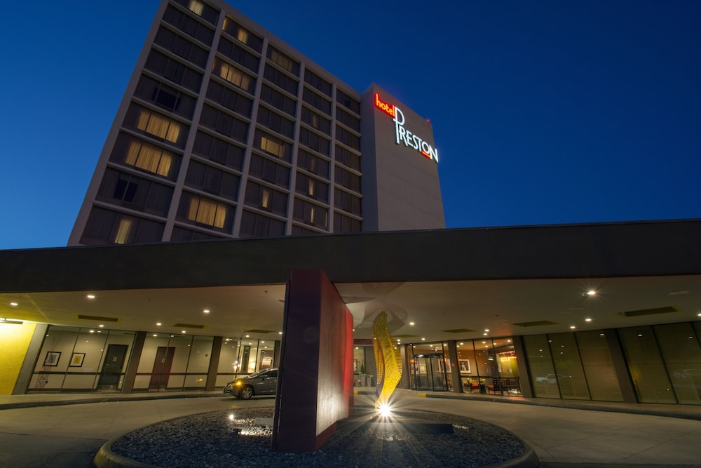 Hotel Preston Nashville Airport 2/70
