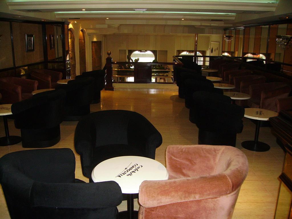 Hotel Compostela Vigo 29/50