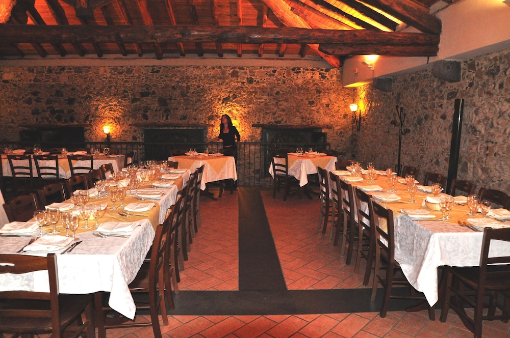 Antico Borgo 26/50
