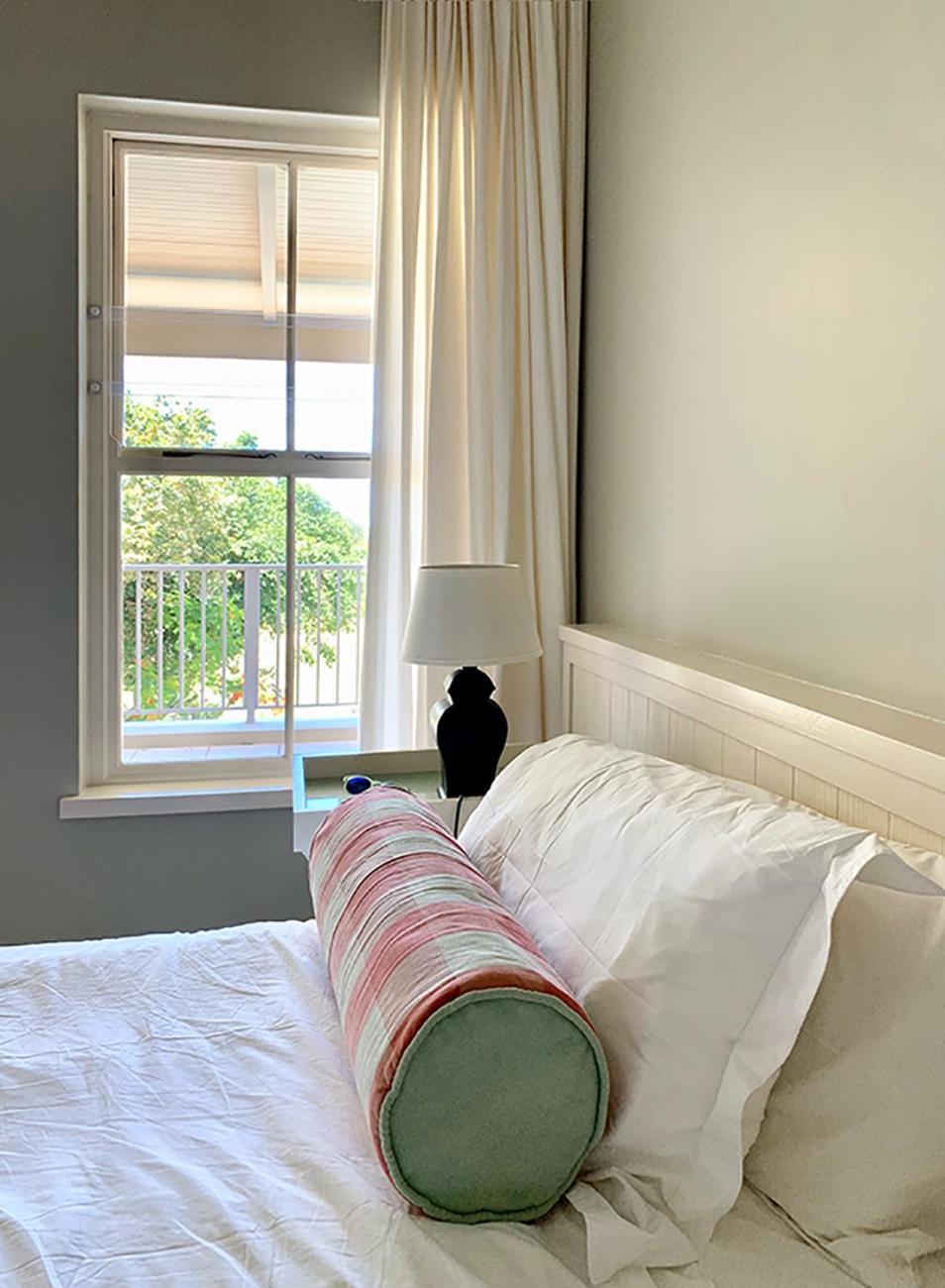 Coral Tree Colony Bed & Breakfast 4/20