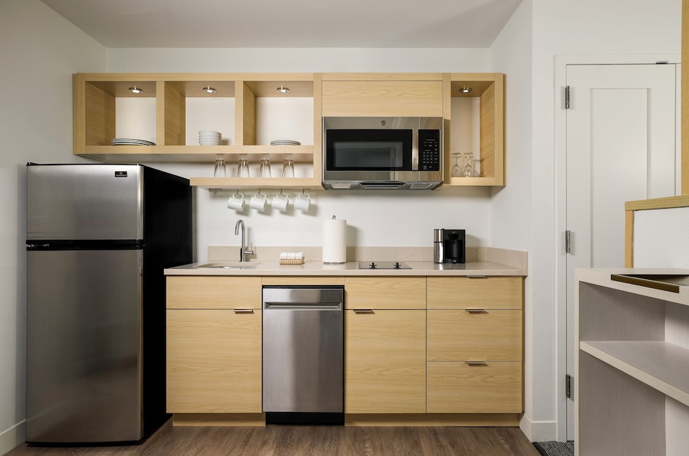 Towneplace Suites By Marriott Cincinnati Oakley 13/37