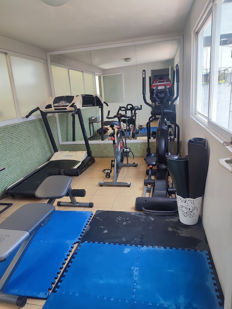 Lombardo Suites 26/50