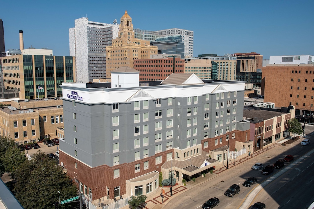 Hilton Garden Inn Rochester Downtown MN 4/40