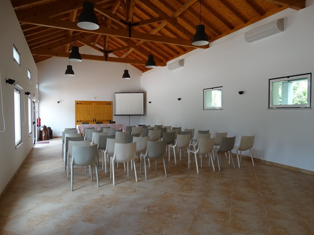 Hotel Aires Da Serra 33/50