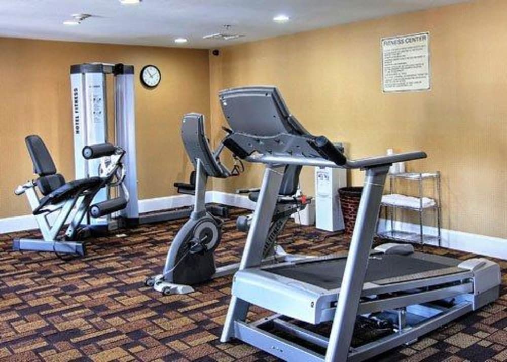 Quality Inn & Suites Greenville Near Downtown 10/19