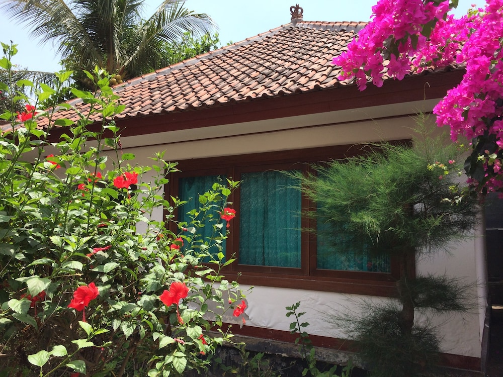 Coral海滩2 Bungalow酒店(Coral Beach 2 Bungalow) 图片1