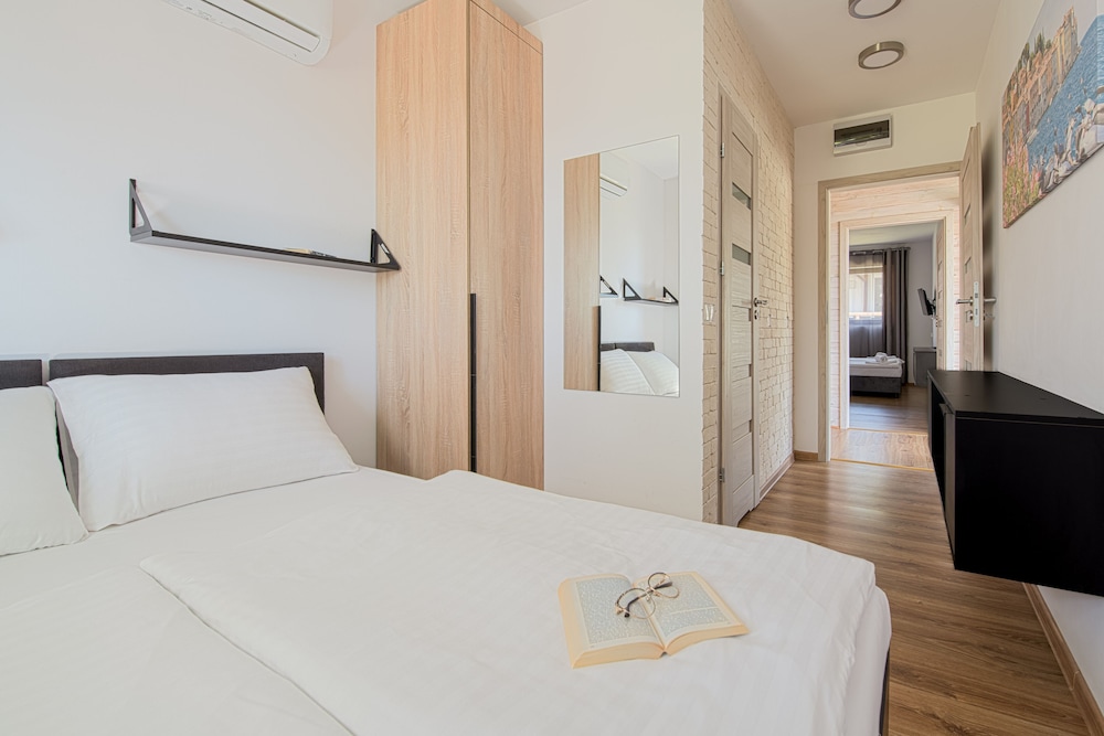 Elements Camping Selce - Mobile Homes Salumbra 8/50