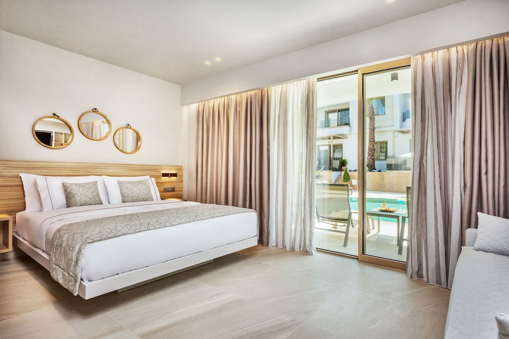Pefki Deluxe Residences 16/50