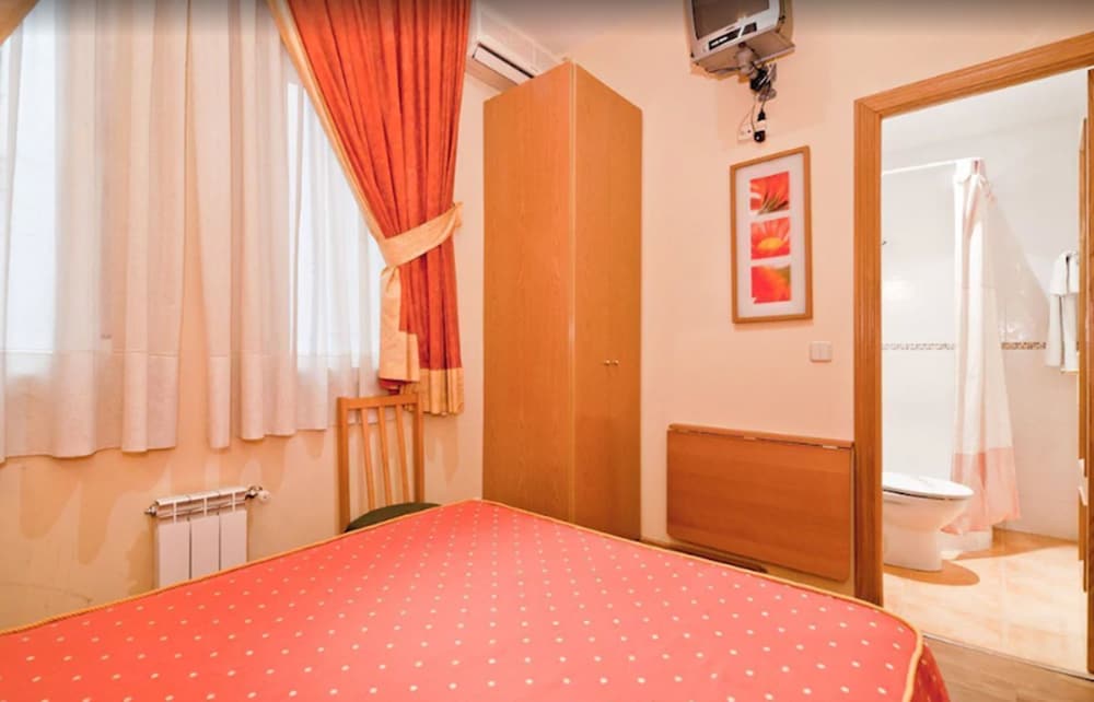 Hostal Oporto 14/31