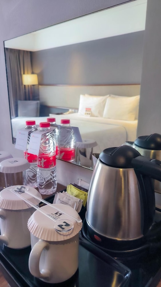 Swiss-Belhotel Bogor 57/63