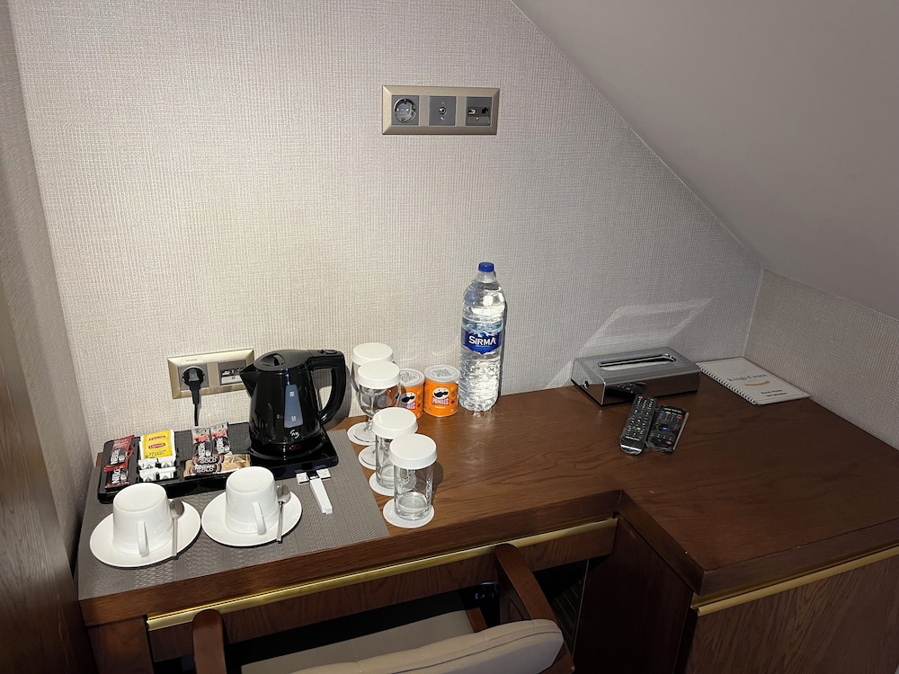 Kings Cross Hotel Istanbul 48/50