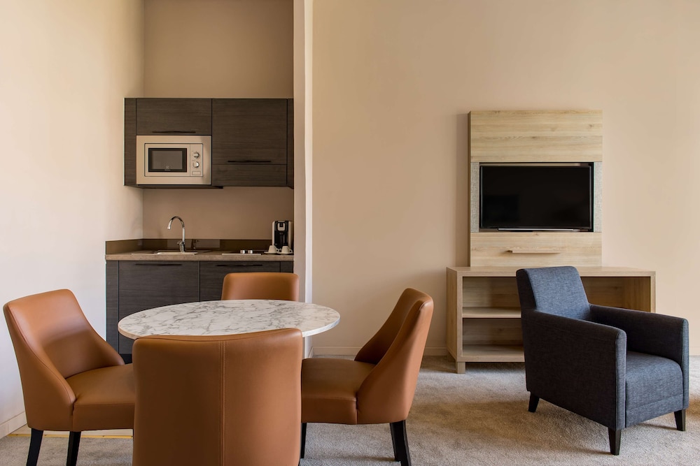 Radisson Serviced Apartments Antananarivo City Centre 66/75