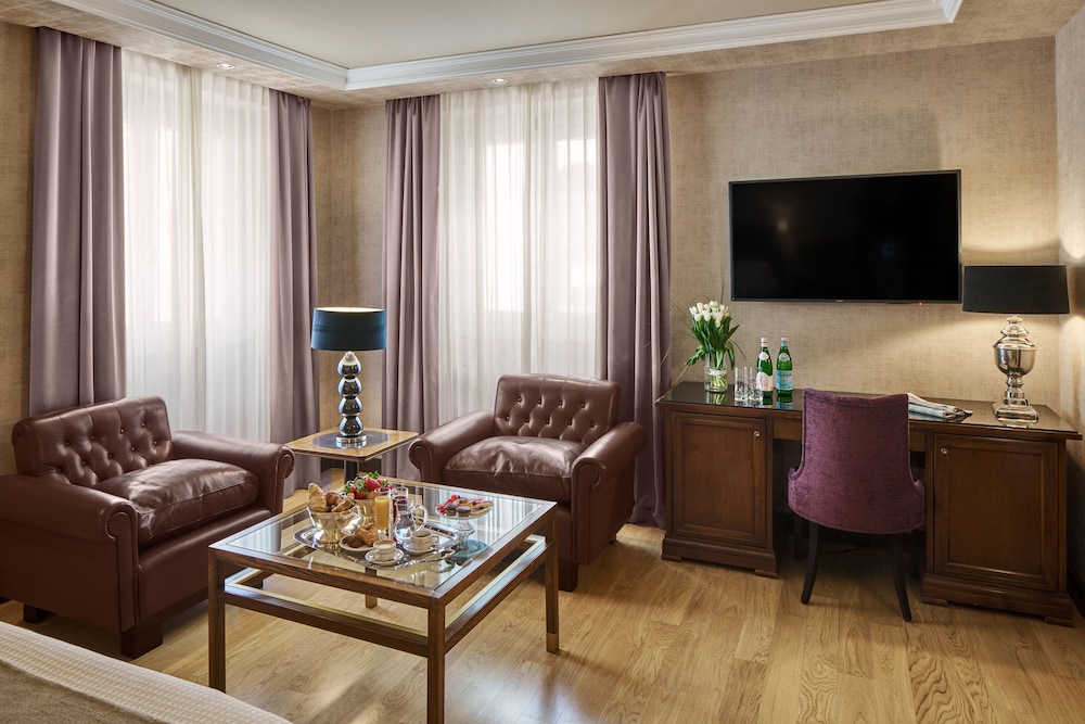 Hotel Accademia Verona 48/80